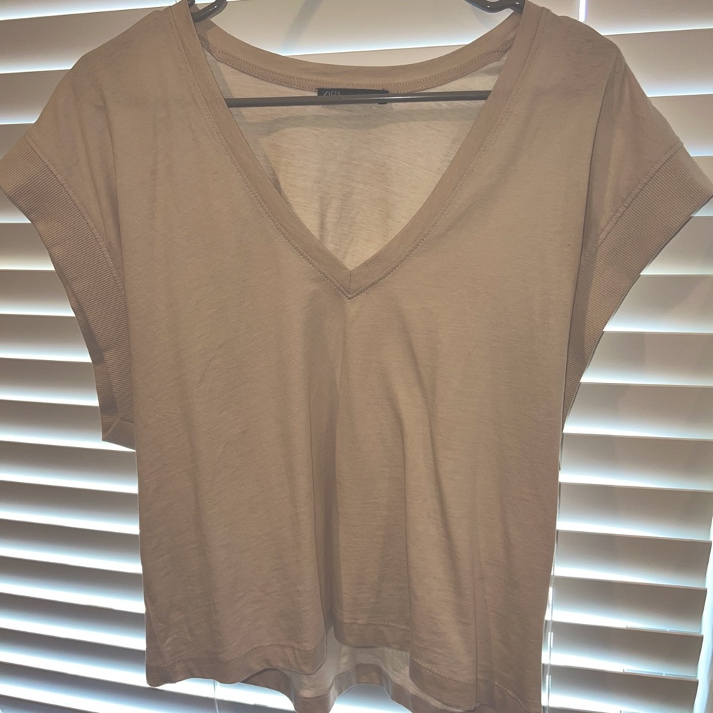 Zara Beige Tee Shirt